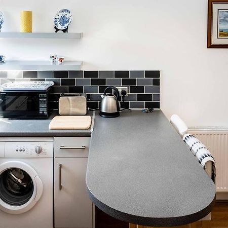 Appartamento Charming 1-Bed Southside Flat In Great Location Glasgow Esterno foto